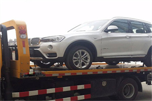 鞍山拖车24小时服务电话